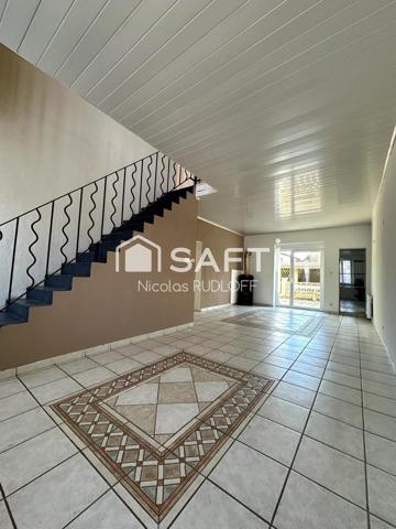 Maison - 6 pièces - 150m²