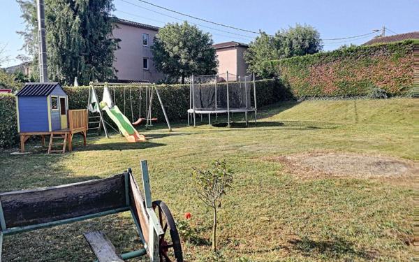 Maison à vendre    5 pièces •  Viriat