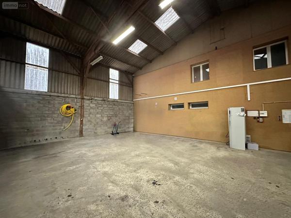 Local mixte (Professionnel/Habitation) à louer à Condé-sur-Seulles dans le Calvados (14400), ref : L600   
4 rue de quesnot