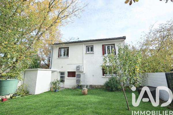 Maison à vendre 5 pièces 121 m² Sainte-Geneviève-des-Bois