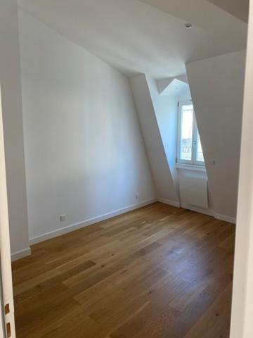 Appartement à vendre 670 000 € Paris 17 2 p 54 m² DPE E