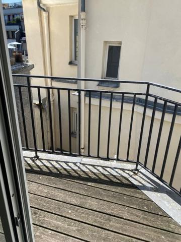 Appartement à vendre 670 000 € Paris 17 2 p 54 m² DPE E