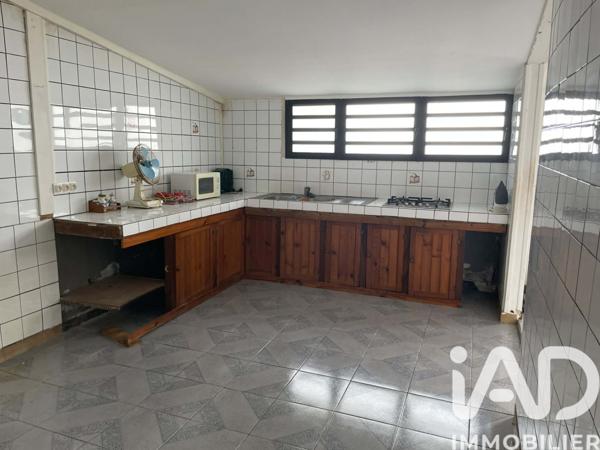 Maison à vendre 5 pièces 156 m² Sainte-Rose