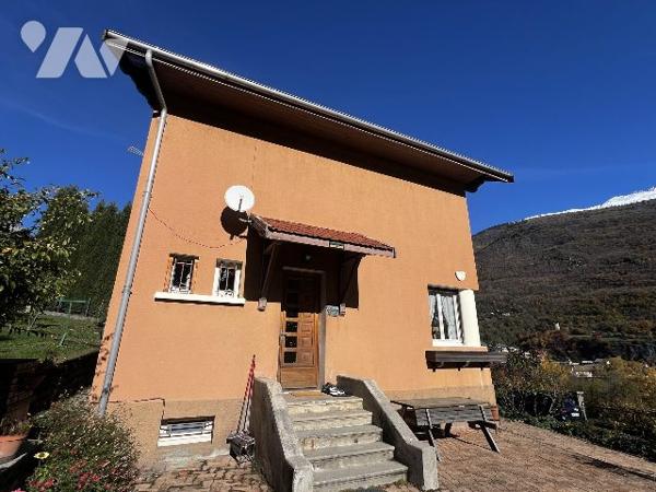Maison individuelle sur la route des stations Valmenier, Valloire.