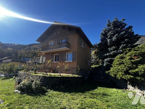 Maison individuelle sur la route des stations Valmenier, Valloire.