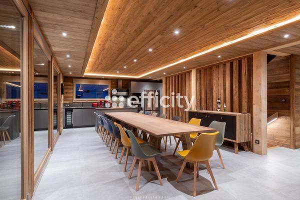 Maison 10 pièces - 330 m² Bien prestige