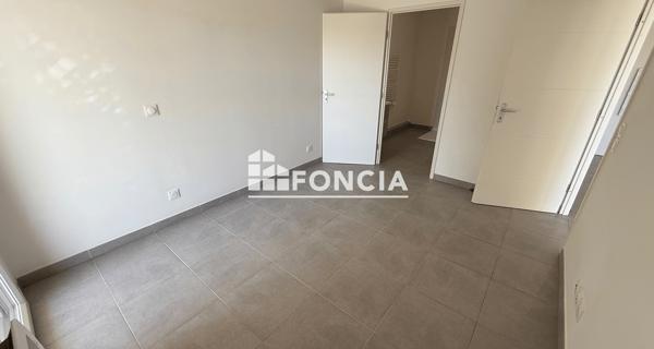 Location Appartement 2 pièces 44 m² - Arles 13200