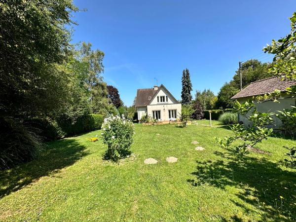Maison à louer 5 pièces GIF SUR YVETTE (91) - 158 m2 avec jardin.