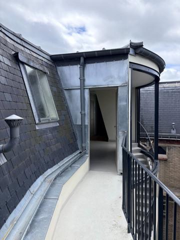 Appartement Paris 1 pièce(s) 10.66 m2