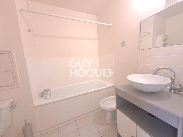 Studio à vendre de 1 pièce de 34.54 m² avec cellier et garage