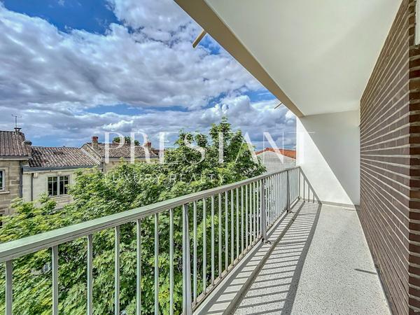Appartement T4 de 103 m² avec balcon, double box et cellier – Quartier Costedoat/Saint Genès, BORDEAUX