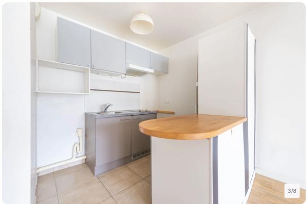 Appartement
         2 pièces
        - 45 m² Exclusivité 249 000 € *