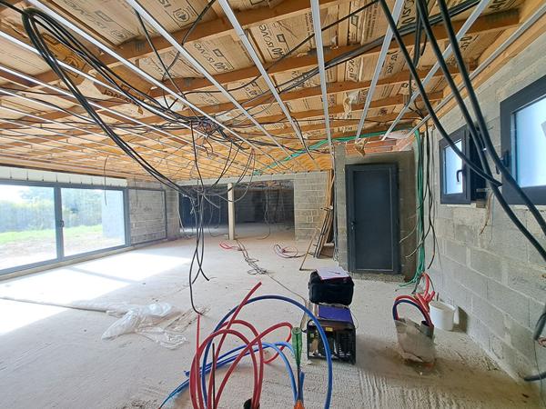 PAVILLON BRUT PLAIN-PIED