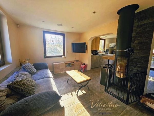 Grande maison familiale 5 pièces / possibilité de commerce, cabinet médical, etc.