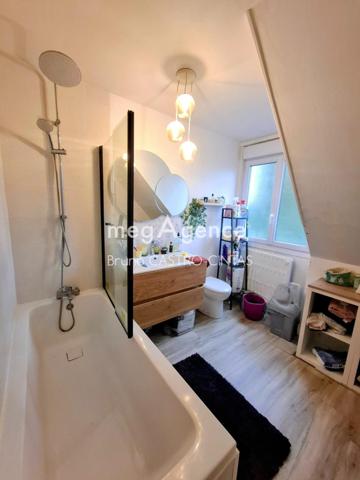 Maison à SAINT-JEAN-DE-BRAYE, 45800 - 5 pièces 80m²