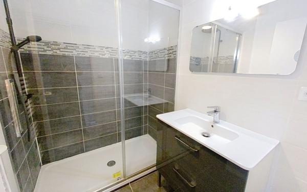 Appartement à vendre    3 pièces • 57,69 m2 Joué-lès-Tours