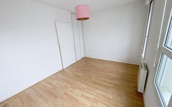 Appartement à vendre    3 pièces • 57,69 m2 Joué-lès-Tours