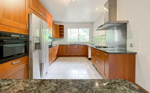 Maison à vendre    6 pièces •  Mont-de-Marsan