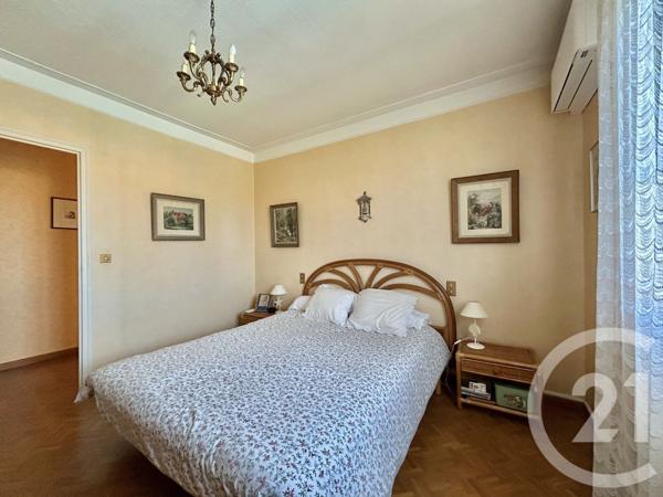 Maison à vendre  10 pièces - 402,30 m2 ELNE - 66