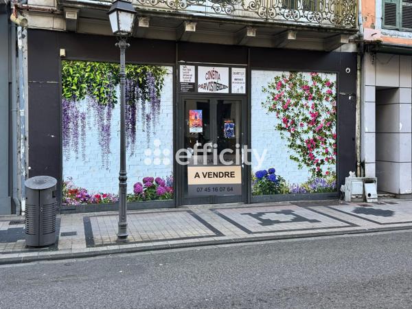 Local Commercial - 299 m²