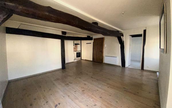 Appartement à louer    2 pièces • 50,30 m2 Damville