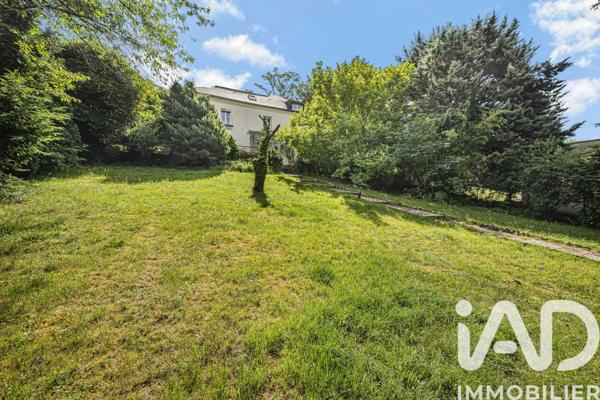 Maison à vendre 8 pièces 270 m² Montmorency