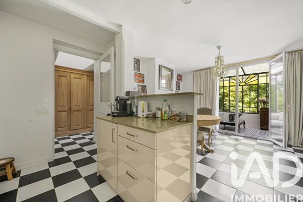 Maison à vendre 8 pièces 270 m² Montmorency