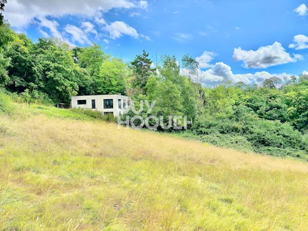 MAISON À VENDRE DE 5 PIÈCES DE 208,00 M²