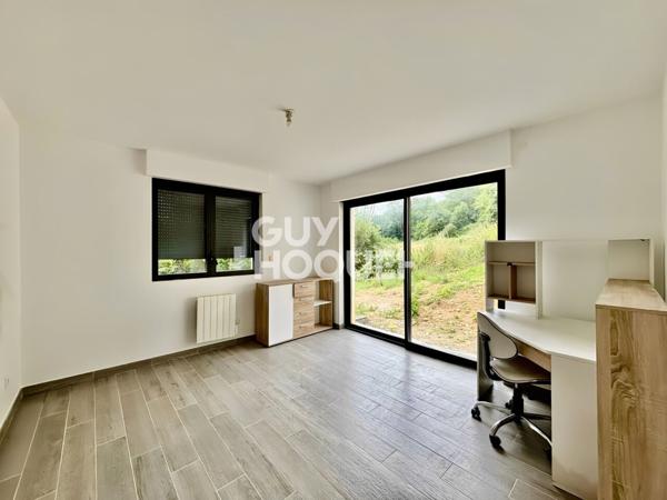 MAISON À VENDRE DE 5 PIÈCES DE 208,00 M²