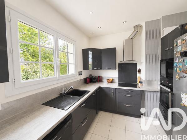 Maison à vendre 7 pièces 161,77 m² Plaisir