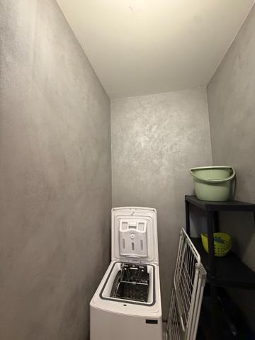 À louer, agréable T1 meublé de 27,43 m² situé à Chelles.