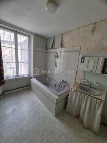 Maison en pierre de 140 m²