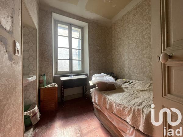 Maison traditionnelle 6 pièces de 270 m² à Peyriac-Minervois (11160)