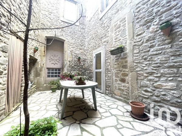 Maison traditionnelle 6 pièces de 270 m² à Peyriac-Minervois (11160)