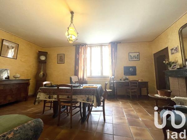 Maison traditionnelle 6 pièces de 270 m² à Peyriac-Minervois (11160)