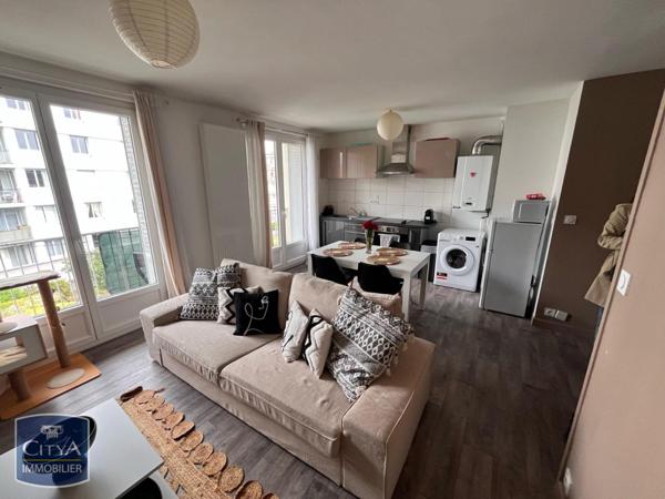 Appartement à louer 2 pièces 47.34m² Clermont-Ferrand (63000)