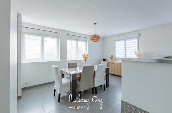 Appartement à VIRE NORMANDIE, 14500 - 4 pièces 90m²