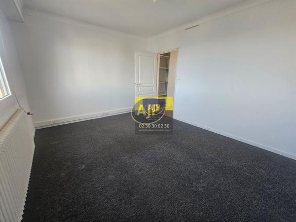 Vente immeuble Saint Gilles Croix De Vie : 737 230 € - AJP Immobilier St-Gilles-Croix-de-Vie