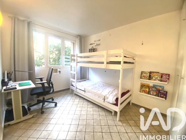 Appartement à vendre 4 pièces 68 m² Thiais