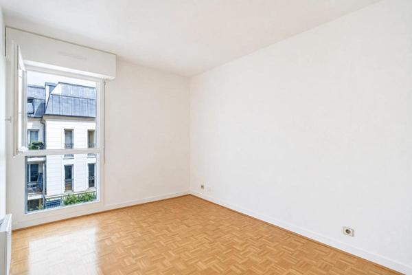 Appartement La Garenne Colombes 5 pièce(s) 96.91 m2