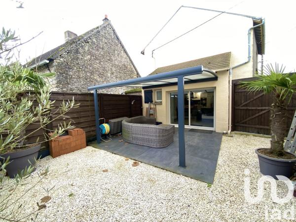 Maison 3 pièces de 77 m² à Le Malesherbois (45330)