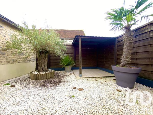 Maison 3 pièces de 77 m² à Le Malesherbois (45330)