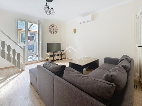 Millau (12100) MAISON F5 102 M2