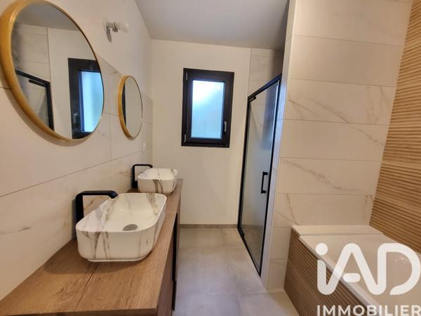 Maison à vendre 6 pièces 145 m² Poitiers