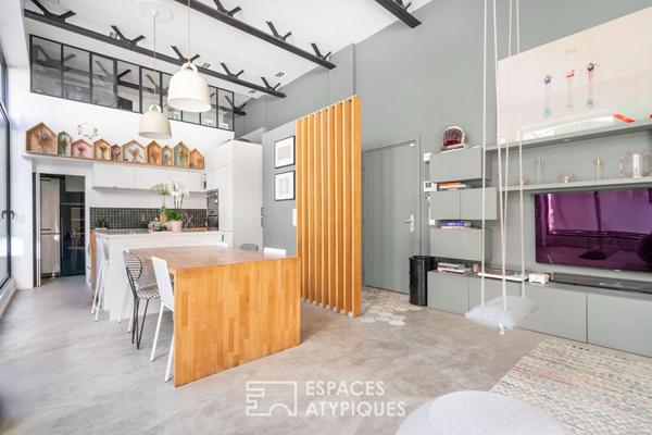 Loft avec patio dans une ancienne usine