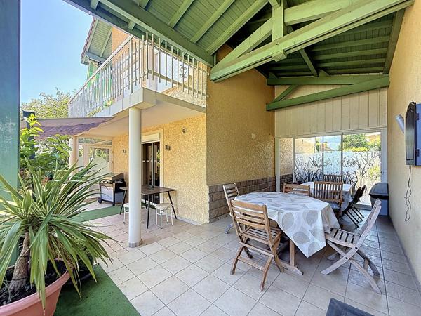 Maison Meximieux 5 pièces 130 m2, piscine , garage , 3 chambres,