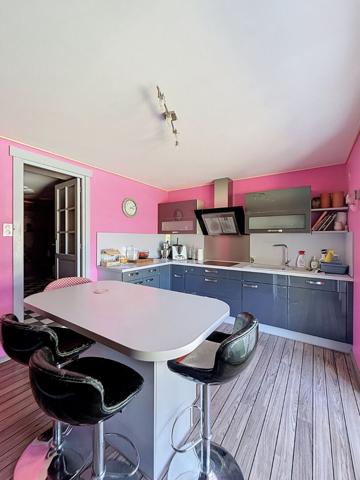 Maison Meximieux 5 pièces 130 m2, piscine , garage , 3 chambres,