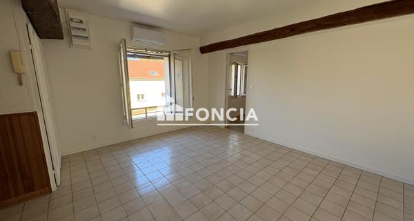 Location Appartement 2 pièces 38.5 m² - Saint-cyr-sur-morin 77750