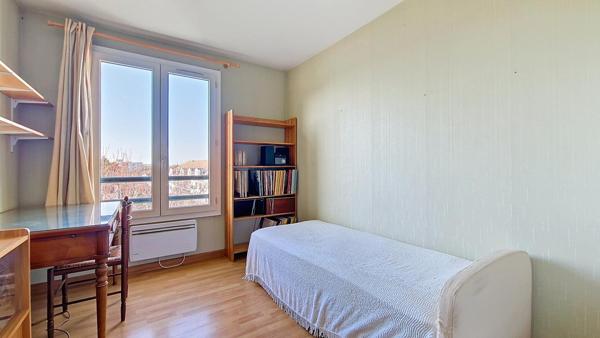 APPARTEMENT 3/4 PIECES PROCHE CENTRE VILLE