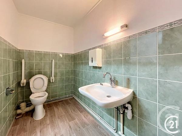 à vendre  106,63 m 2   MONTBELIARD  - 25